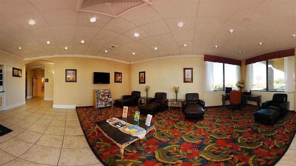 Red Roof Inn & Conference Center Mckinney Interior photo